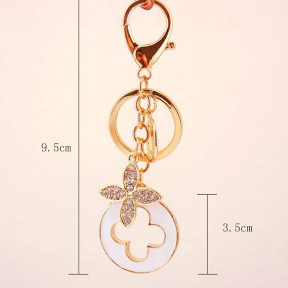Four-leaf Clover Crystal Rhinestone Keychain - Picture 2 of 5